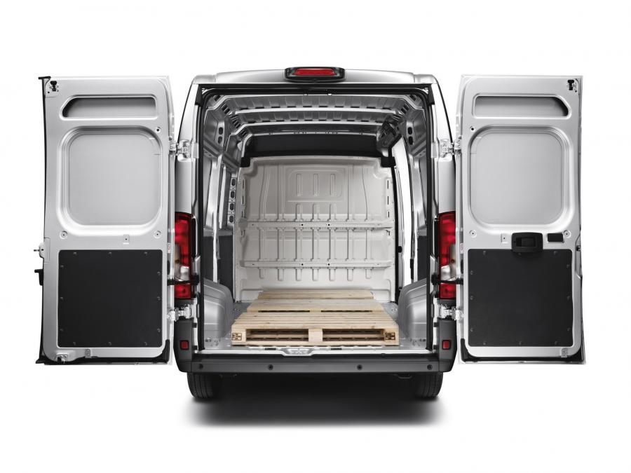  Peugeot Boxer Van 2014 года  (фото 4 из 6)